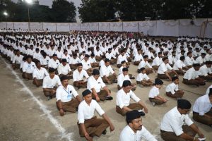 RSS volunteers participating in Vijaydashmi Utsav(festival) and Sanchalan(route march) on October 5, 2025, at Shri Guru Govind Singh Nagar, Nanded in Maharashtra. Image source: vskbharat.com